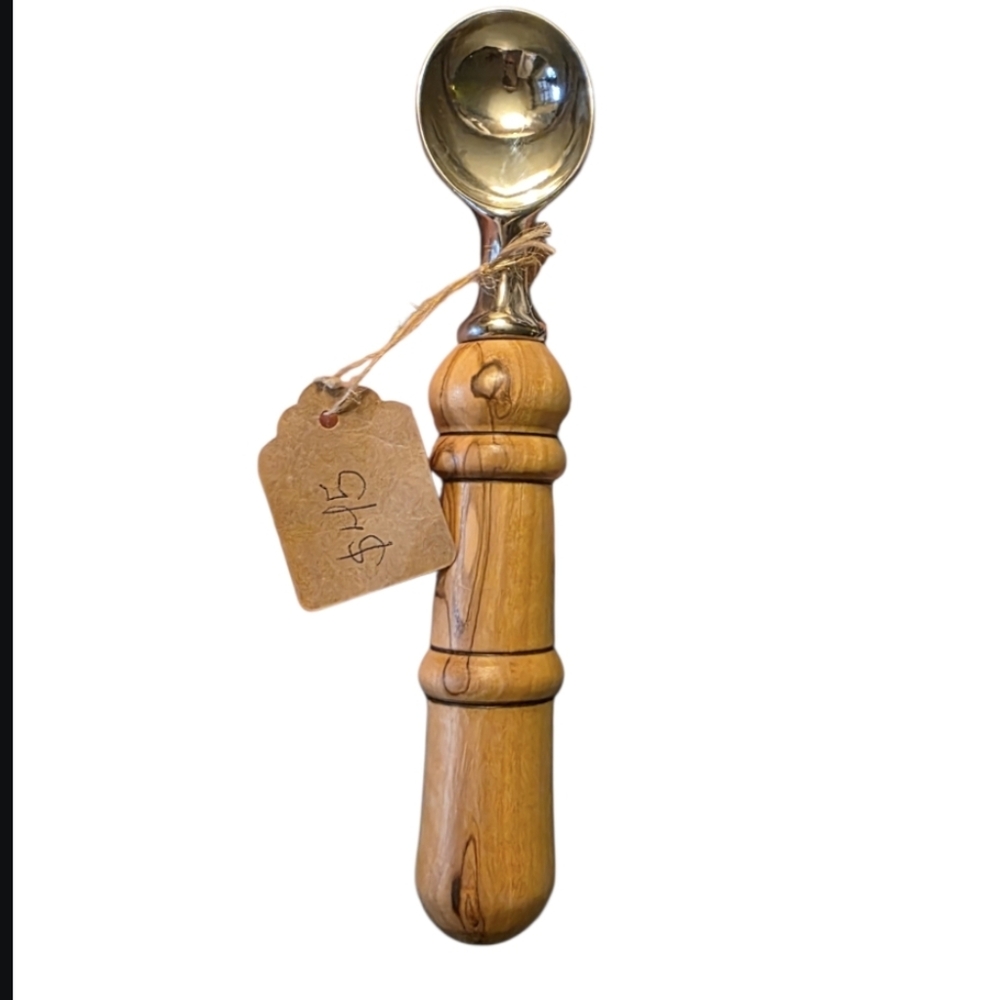 NEW Handcrafted Bespoke Olive Wood Ice Cream Scoop. Removable top / scoop.